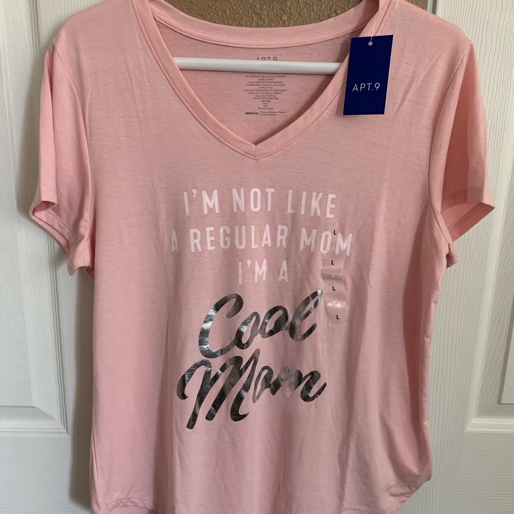 Pink Cool mom T-shirt